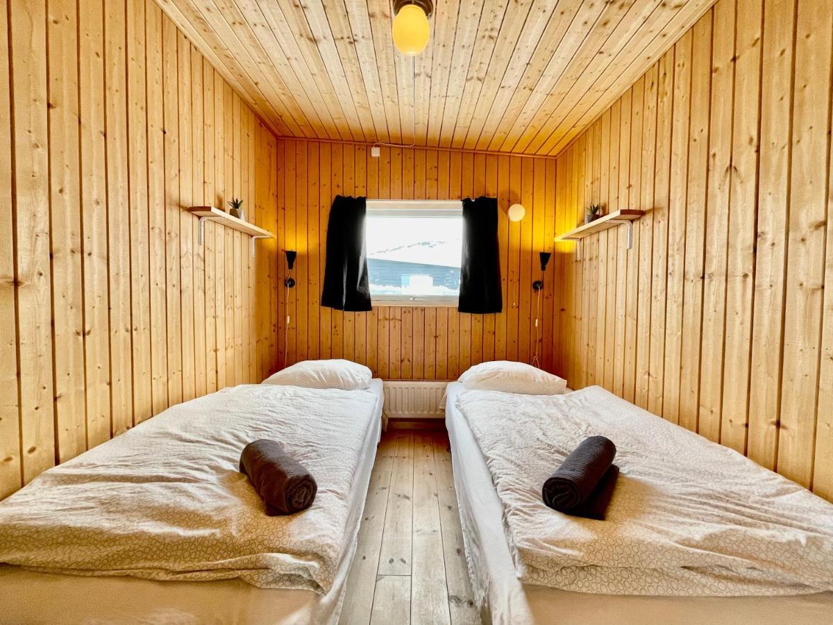 Inuk Hostels Нуук Екстер'єр фото