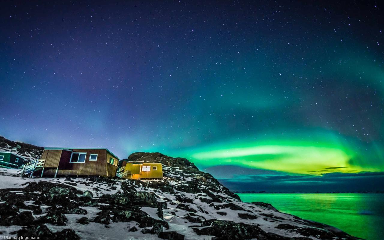 Inuk Hostels Нуук Екстер'єр фото