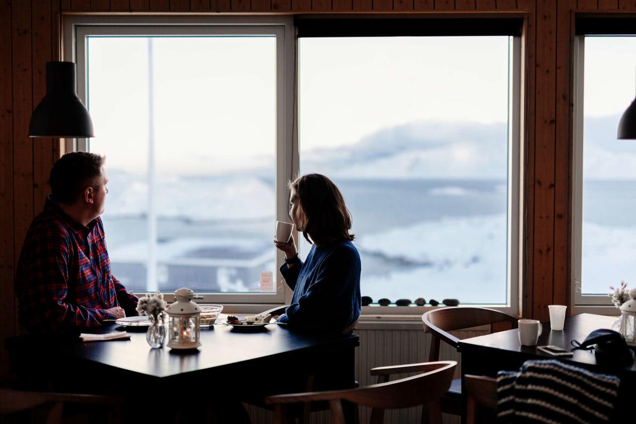Inuk Hostels Нуук Екстер'єр фото